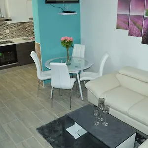 Kristal Appartamento Kaštela